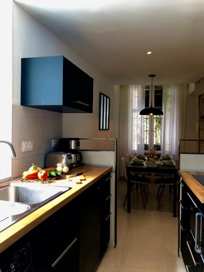 Le 26 Daire Nîmes Dış mekan fotoğraf