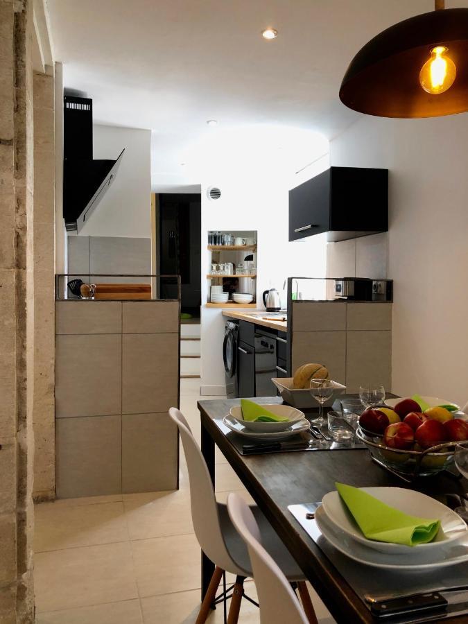 Le 26 Daire Nîmes Dış mekan fotoğraf