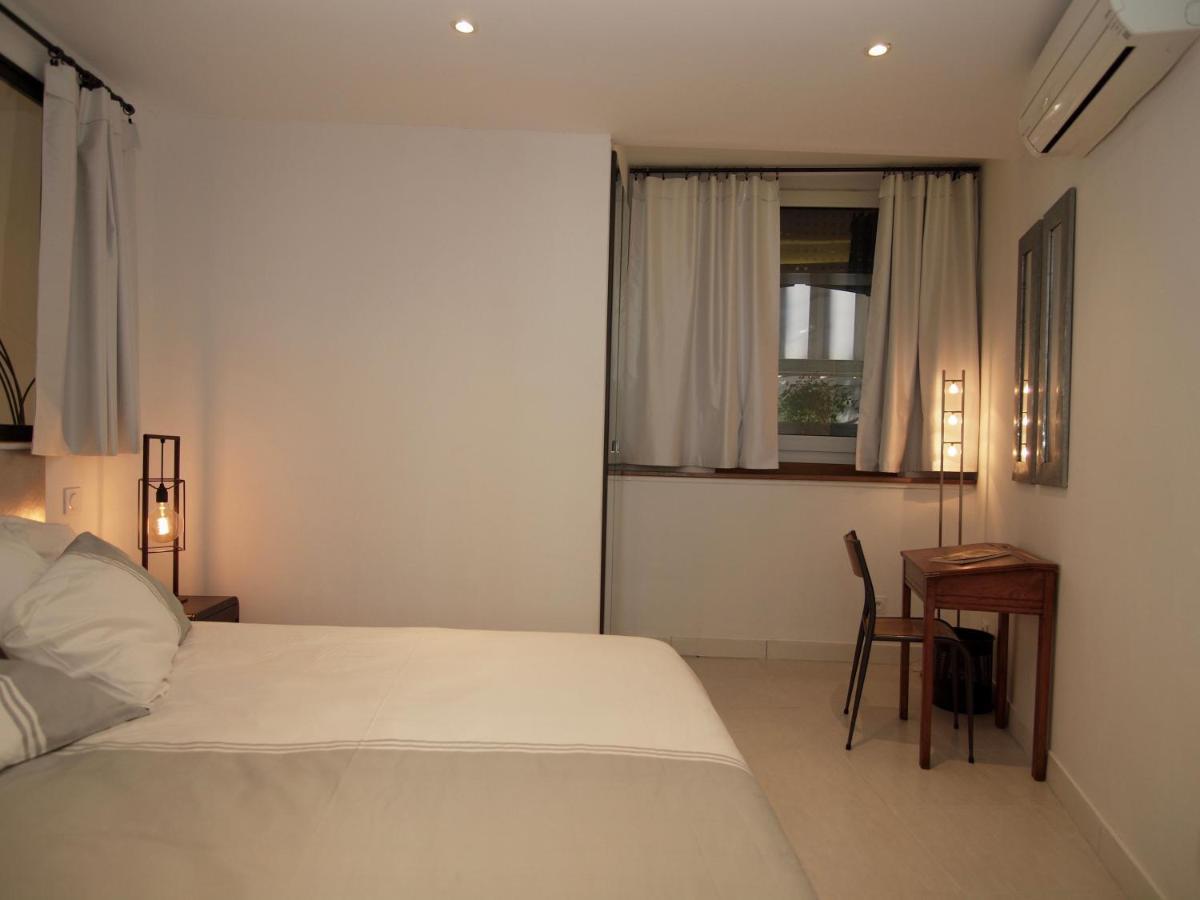 Le 26 Daire Nîmes Dış mekan fotoğraf